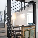Domu Qirat - Authentic With Private Terraces 3*
