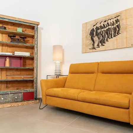 Domu Qirat - Authentic & Terraces Bed & Breakfast Tortolì