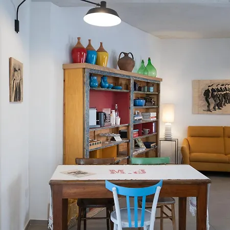 Domu Qirat - Authentic & Terraces Bed & Breakfast