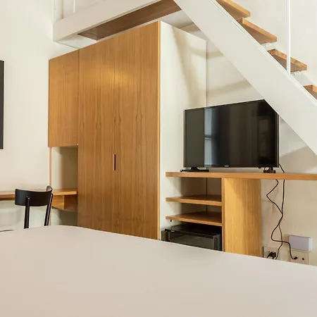 Domu Qirat - Authentic With Private Terraces 3*