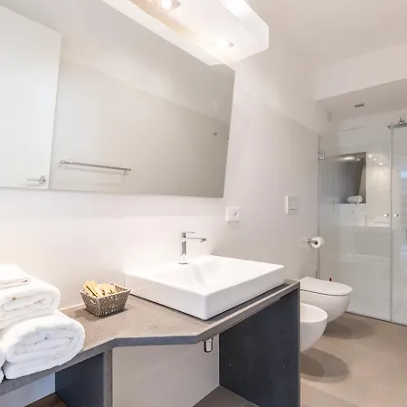 Domu Qirat - Authentic With Private Terraces Tortolì