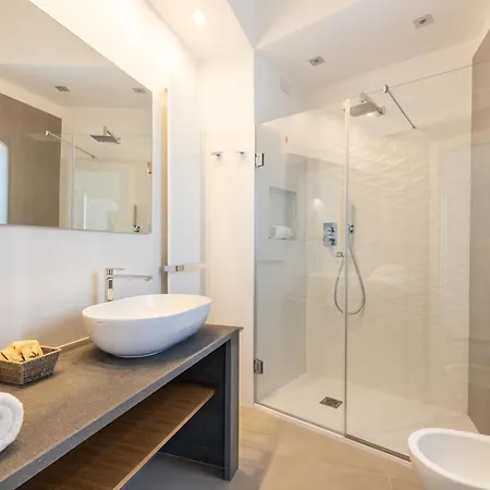 Domu Qirat - Authentic With Private Terraces 3* Tortolì