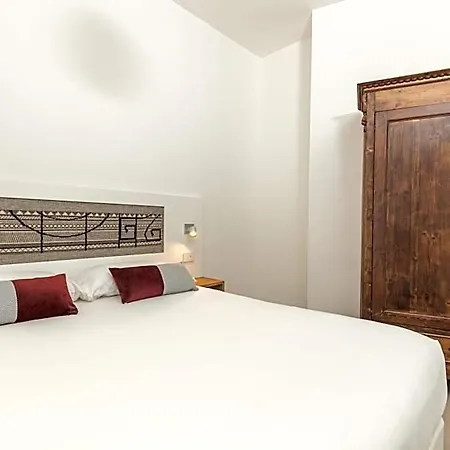 Frühstückspension Domu Qirat - Authentic With Private Terraces Tortolì
