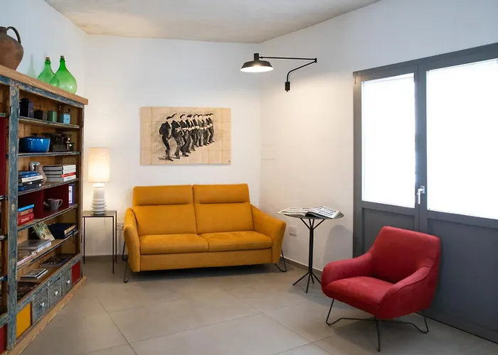 Domu Qirat - Authentic With Private Terraces Oda ve Kahvaltı Tortolì